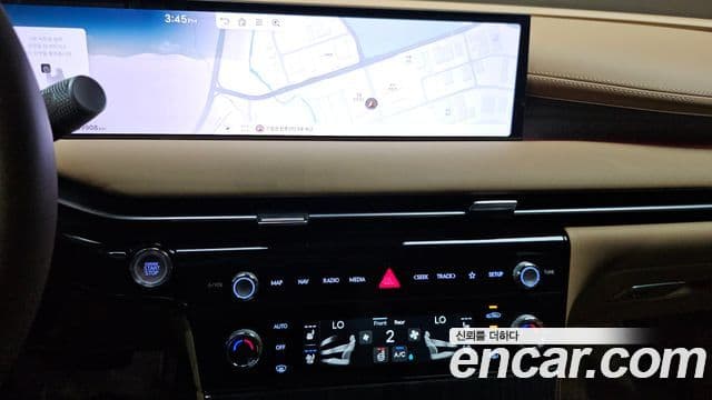 Genesis Electrified G80 2025 — ფოტო 17/20