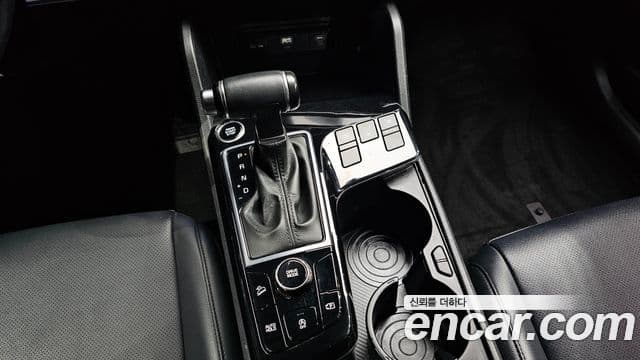 Kia Sportage 2022 — ფოტო 9/20