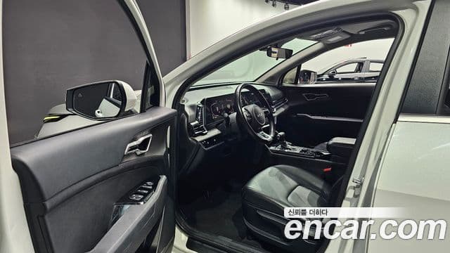 Kia Sportage 2022 — ფოტო 10/20