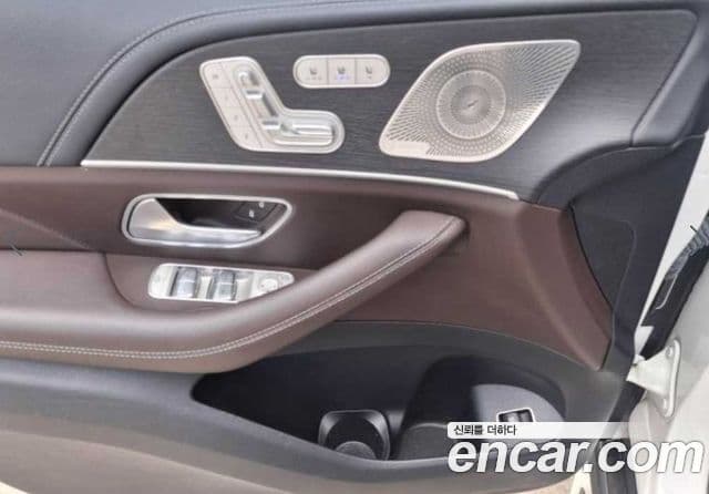 Mercedes-Benz GLS-Class 2022 — ფოტო 6/20