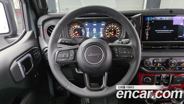 Jeep Wrangler 2025 — Фото 12/20