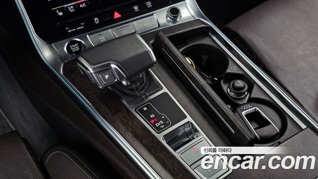 Audi A7 2021 — ფოტო 9/20