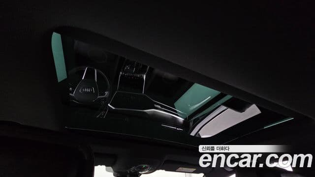 Audi A7 2021 — ფოტო 17/20