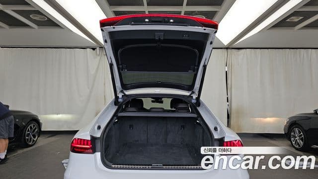 Audi A7 2021 — ფოტო 20/20