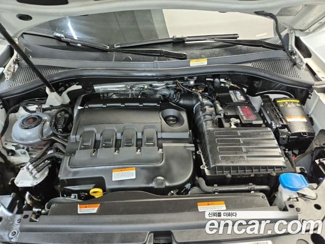 Volkswagen Tiguan 2020 — ფოტო 4/19