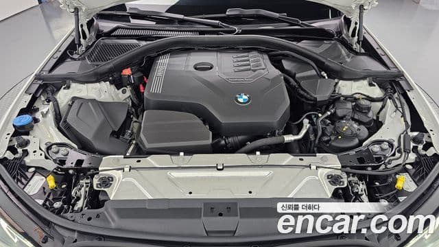 BMW 3 Series 2023 — ფოტო 6/20