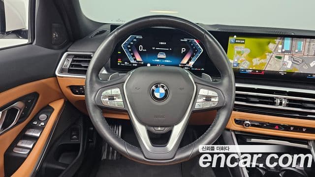 BMW 3 Series 2023 — ფოტო 14/20