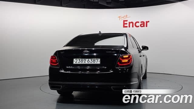 Kia The K9 2019 — ფოტო 4/20
