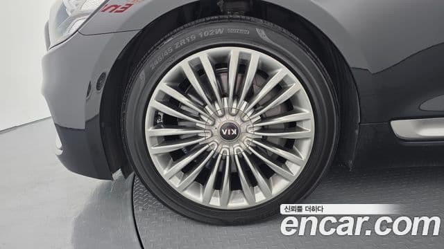 Kia The K9 2019 — ფოტო 5/20