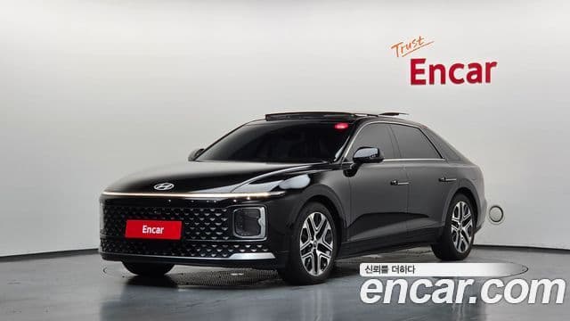Hyundai Grandeur 2023 — ფოტო 1/20