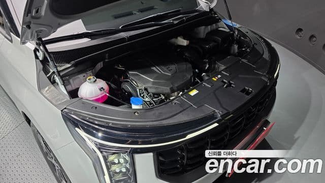 Kia Carnival 2025 — Photo 5/33