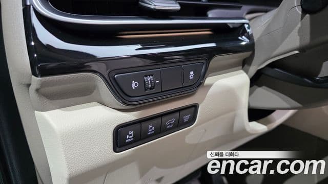 Kia Carnival 2025 — Photo 20/33