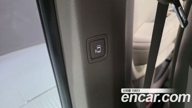 Kia Carnival 2025 — Photo 27/33