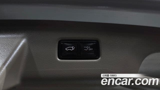 Kia Carnival 2025 — Photo 31/33
