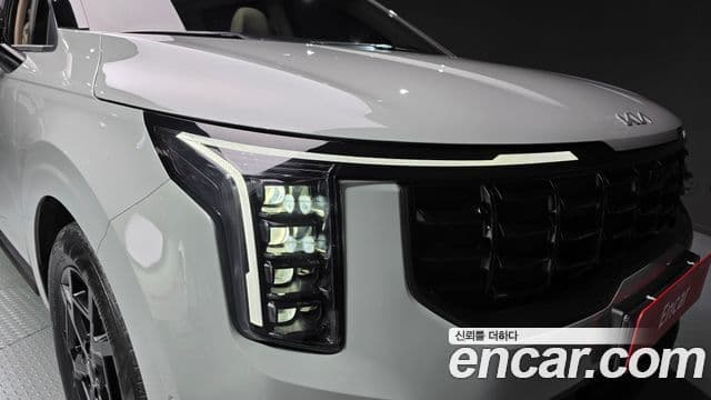Kia Carnival 2025 — Photo 33/33