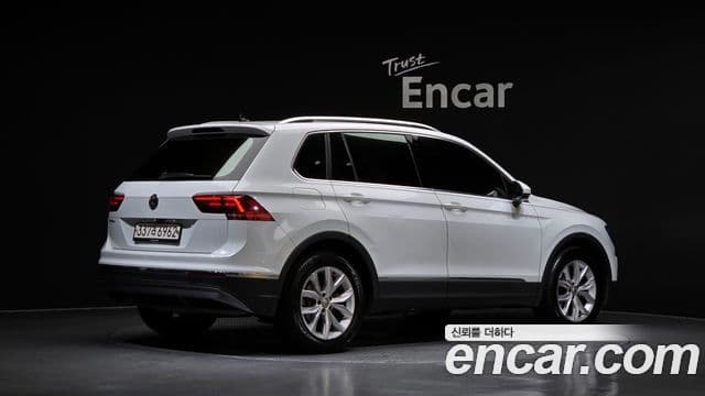 Volkswagen Tiguan 2020 — фото 2 из 20