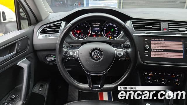 Volkswagen Tiguan 2020 — фото 13 из 20