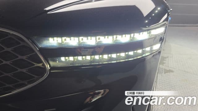 Genesis G90 2022 — Photo 30/37