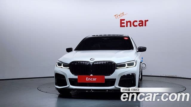 BMW 7 Series 2021 — ფოტო 3/20