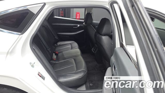 Hyundai Sonata 2022 — Şəkil 12/20