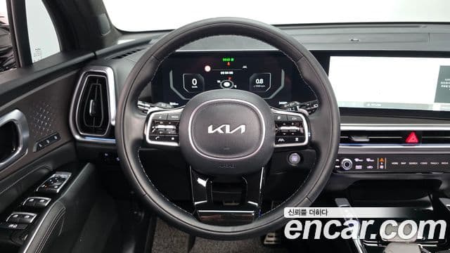 Kia Sorento 2023 — ფოტო 13/20