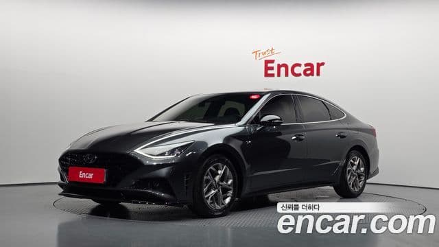 Hyundai Sonata 2021 — ფოტო 9/20