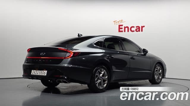 Hyundai Sonata 2021 — ფოტო 1/20