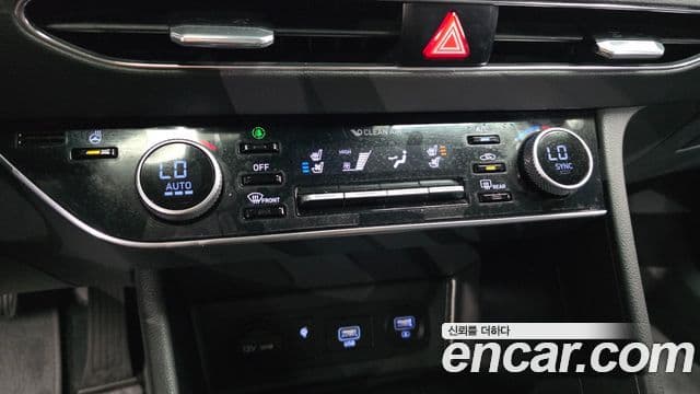 Hyundai Sonata 2021 — ფოტო 18/20