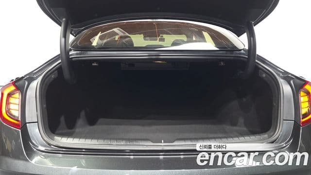 Hyundai Sonata 2021 — ფოტო 20/20