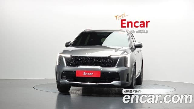 Kia Sorento 2023 — ფოტო 3/20