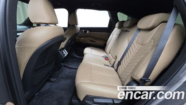 Kia Sorento 2023 — фото 12 из 20