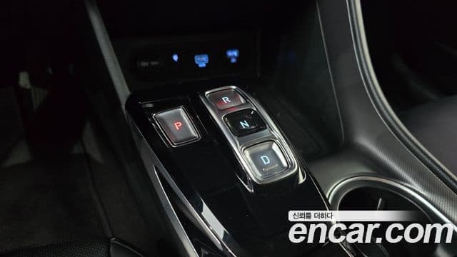 Hyundai Sonata 2022 — ფოტო 9/20