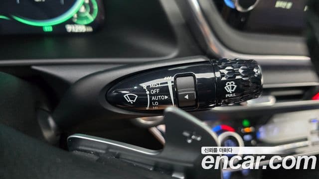 Hyundai Sonata 2022 — ფოტო 19/20