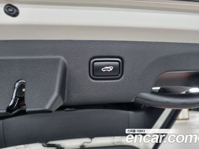 Kia Sportage 2024 — фото 12 из 19