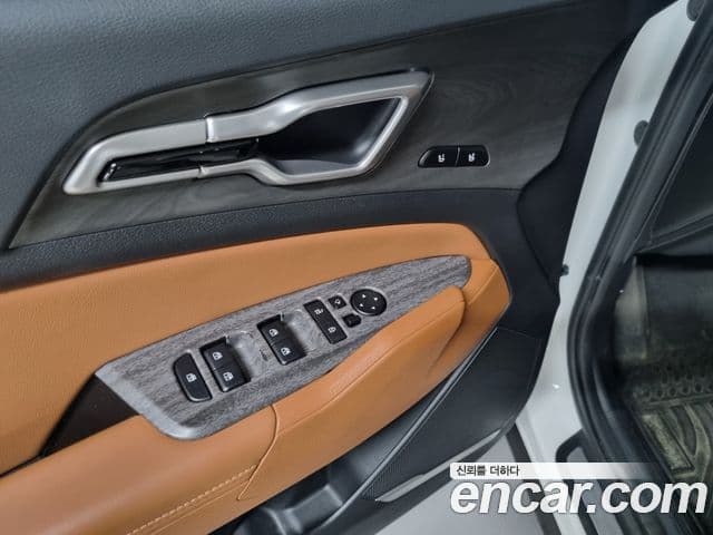 Kia Sportage 2024 — фото 16 из 19
