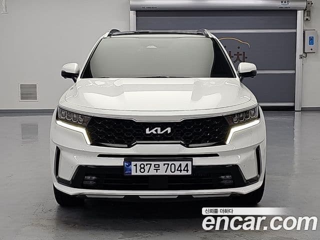 Kia Sorento 2022 — ფოტო 1/19