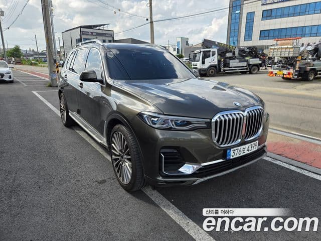BMW X7 2022 — ფოტო 2/16