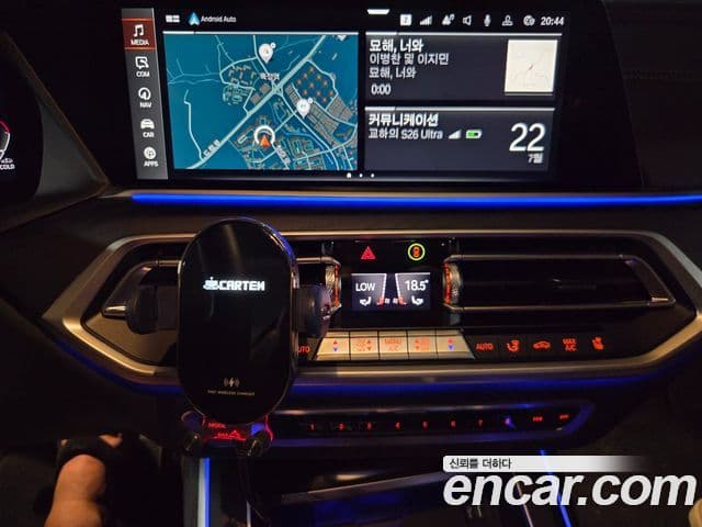 BMW X7 2022 — фото 13 из 16