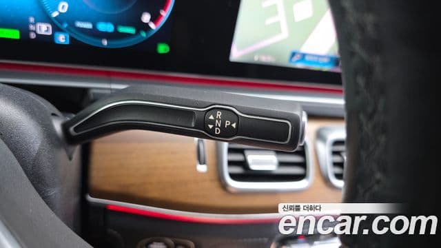 Mercedes-Benz GLE-Class 2019 — ფოტო 9/20