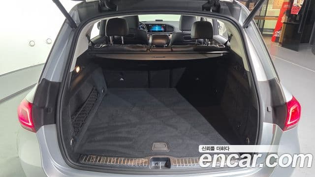 Mercedes-Benz GLE-Class 2019 — ფოტო 20/20