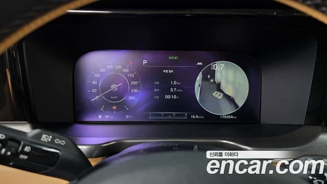 Kia Sorento 2020 — Фото 8/20