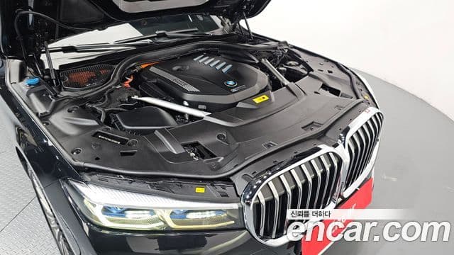BMW 7 Series 2020 — Фото 5/20