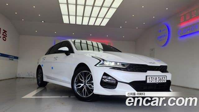 Kia K5 2022 — ფოტო 18/18