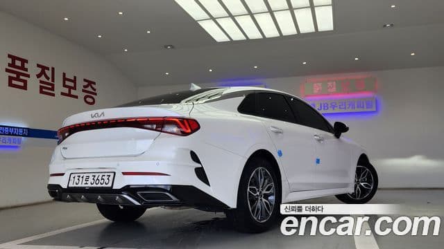 Kia K5 2022 — ფოტო 3/18