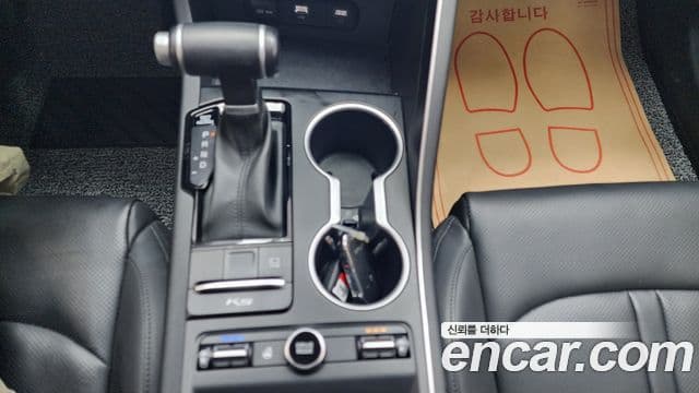 Kia K5 2022 — ფოტო 11/18