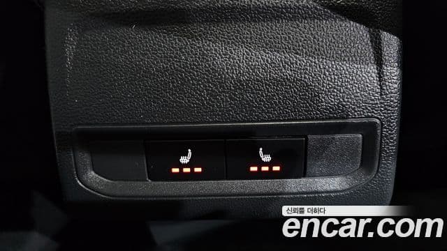 Volkswagen Jetta 2021 — ფოტო 15/20