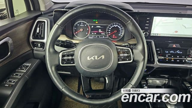 Kia Sorento 2022 — Фото 13/20