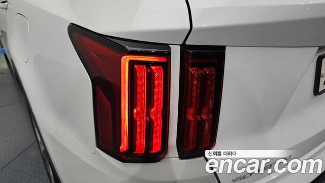Kia Sorento 2022 — Şəkil 3/34