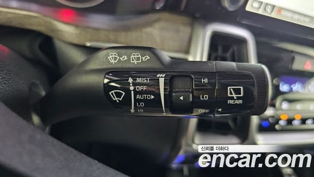 Kia Sorento 2022 — Şəkil 4/34