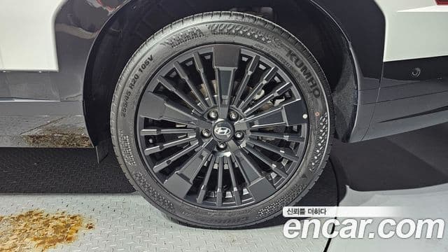 Hyundai Santa Fe 2025 — Photo 6/35